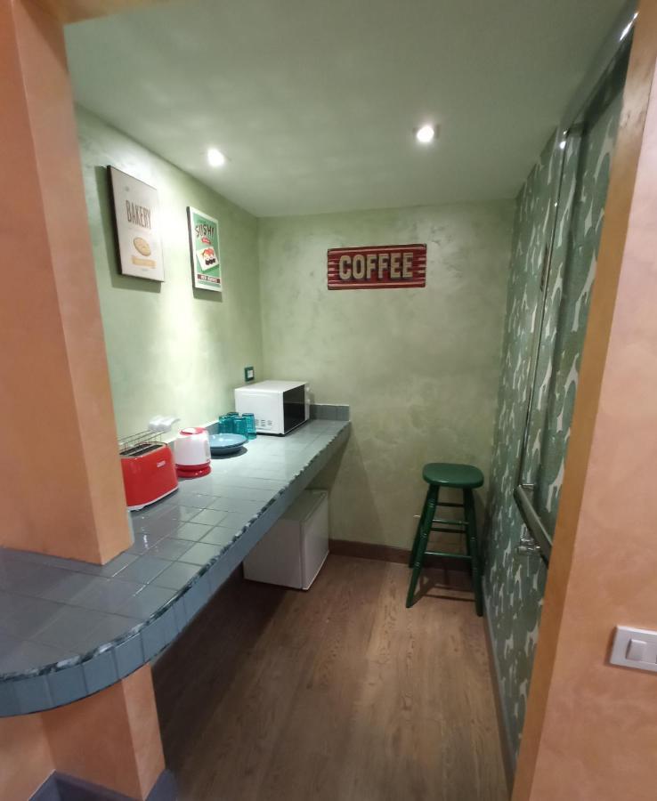 C&E Suites Roma Lido di Ostia Eksteriør billede